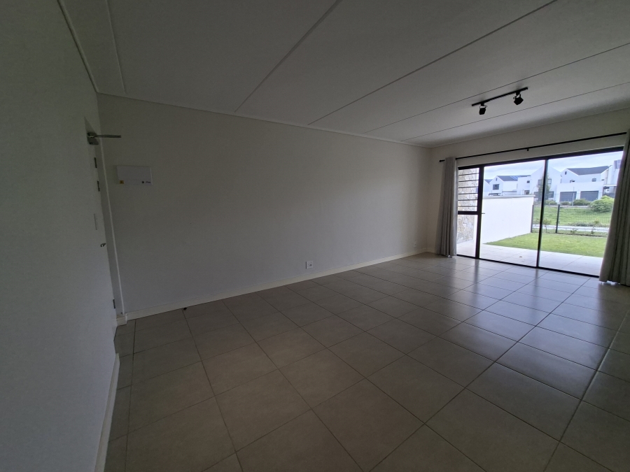 To Let 3 Bedroom Property for Rent in Croydon Western Cape